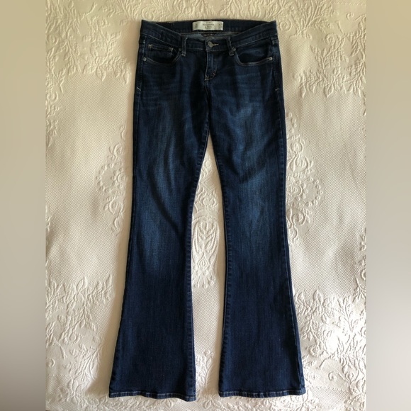Abercrombie & Fitch ‘Madison’ Y2K low rise dark wash flared jeans - size 2 / 26 - Picture 15 of 15